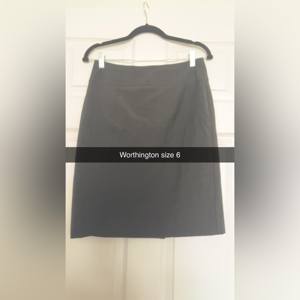 Worthington Elegant Black Pencil Skirt